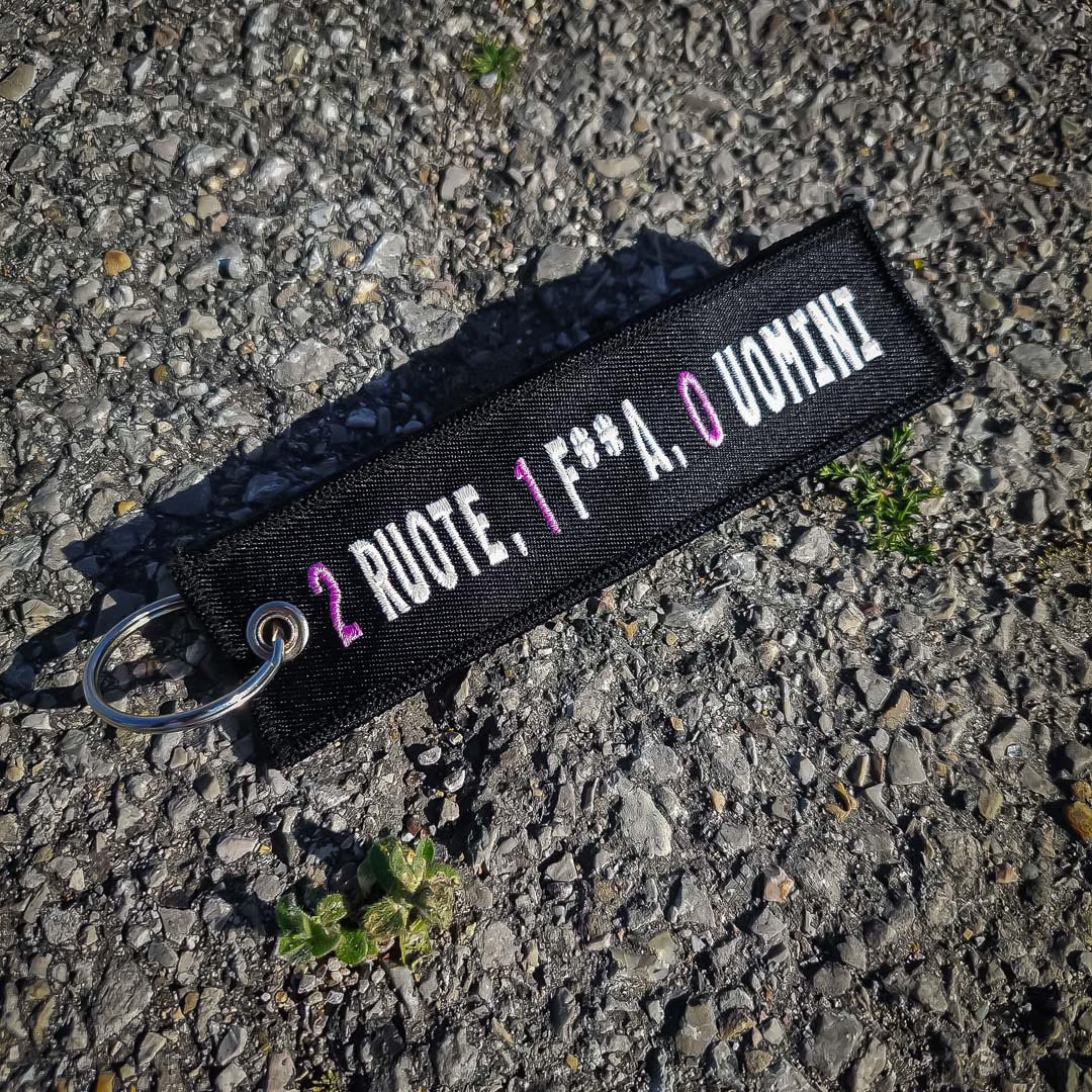 Portachiavi - 2 Ruote, 1 F**A, 0 Uomini